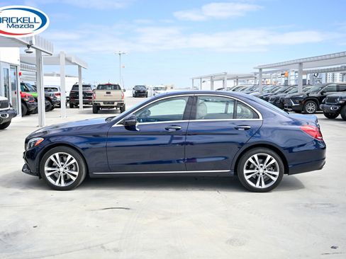 Used 2017 Mercedes-Benz C 300 4MATIC Sedan image 8