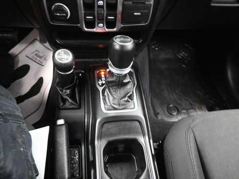 Used 2020 Jeep Wrangler Unlimited Sport AWD/4WD image 11