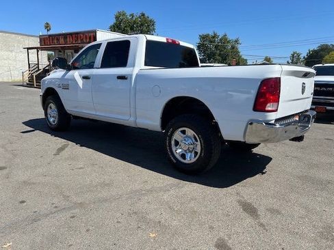 Used 2014 RAM 3500 Tradesman w/ Chrome Appearance Group AWD/4WD image 5