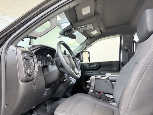 Used 2026 Chevrolet Silverado 2500 Custom w/ Custom Blackout Package AWD/4WD image 16