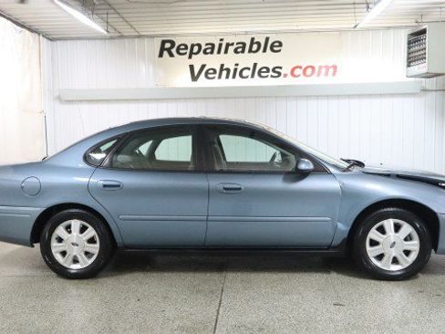Used 2007 Ford Taurus SEL FWD image 4