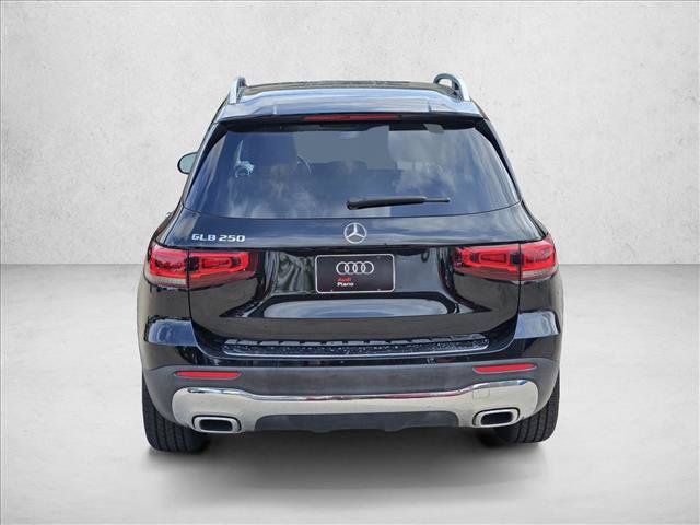 Used 2020 Mercedes-Benz GLB 250 image 6