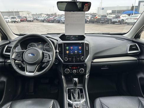 Used 2022 Subaru Forester Limited image 9