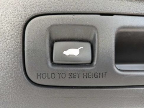 Used 2026 Honda CR-V EX-L image 16