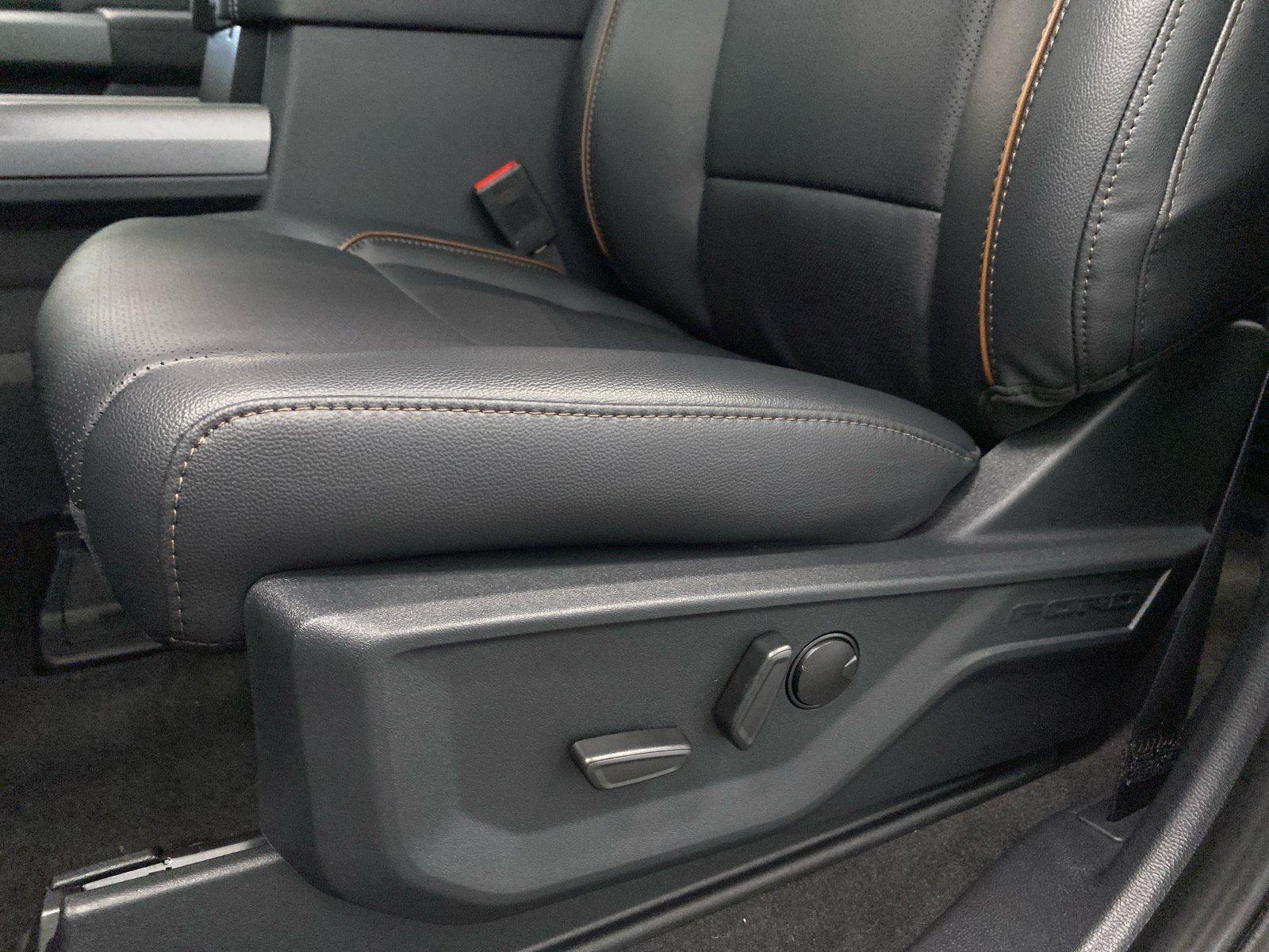 New 2026 Ford F250 Lariat AWD/4WD image 17