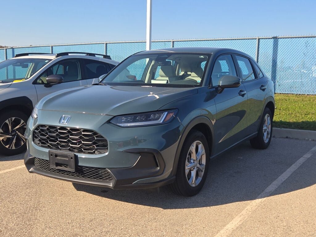 Used 2024 Honda HR-V LX image 3