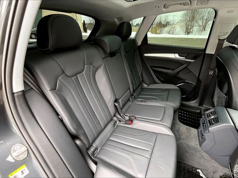 Used 2024 Audi Q5 2.0T Premium image 20