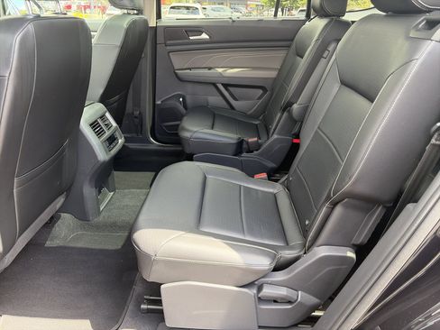 Used 2022 Volkswagen Atlas SE w/ Panoramic Sunroof Package AWD/4WD image 22