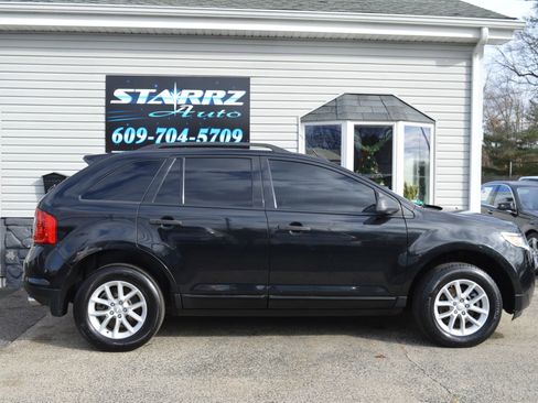 Used 2013 Ford Edge SE image 6