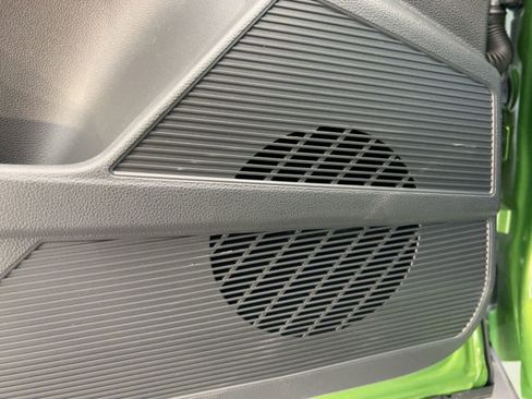 New 2026 Volkswagen Taos SE image 21