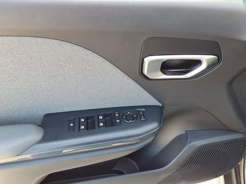 Used 2025 Kia K4 EX image 14