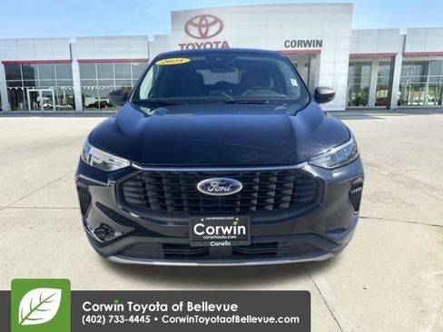 Used 2025 Ford Escape Active image 8