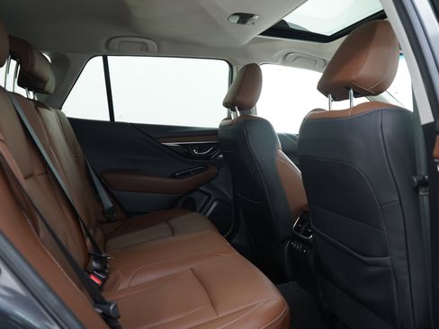 Used 2020 Subaru Outback Touring XT AWD/4WD image 12