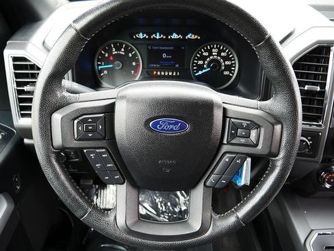 Used 2015 Ford F150 XLT w/ Equipment Group 302A Luxury AWD/4WD image 20