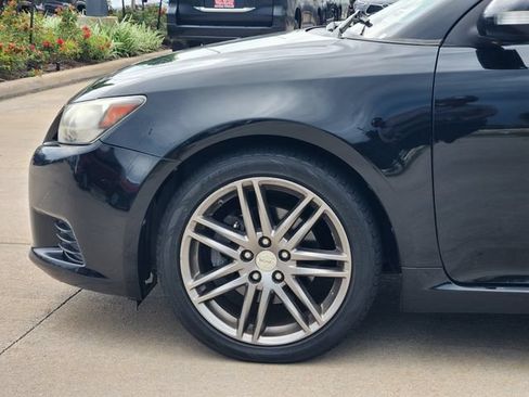 Used 2013 Scion tC FWD image 8