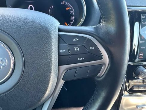 Used 2021 Jeep Grand Cherokee Laredo X AWD/4WD image 15