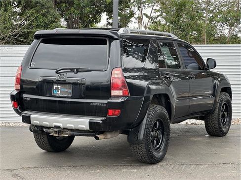 Used 2004 Toyota 4Runner Sport AWD/4WD image 10