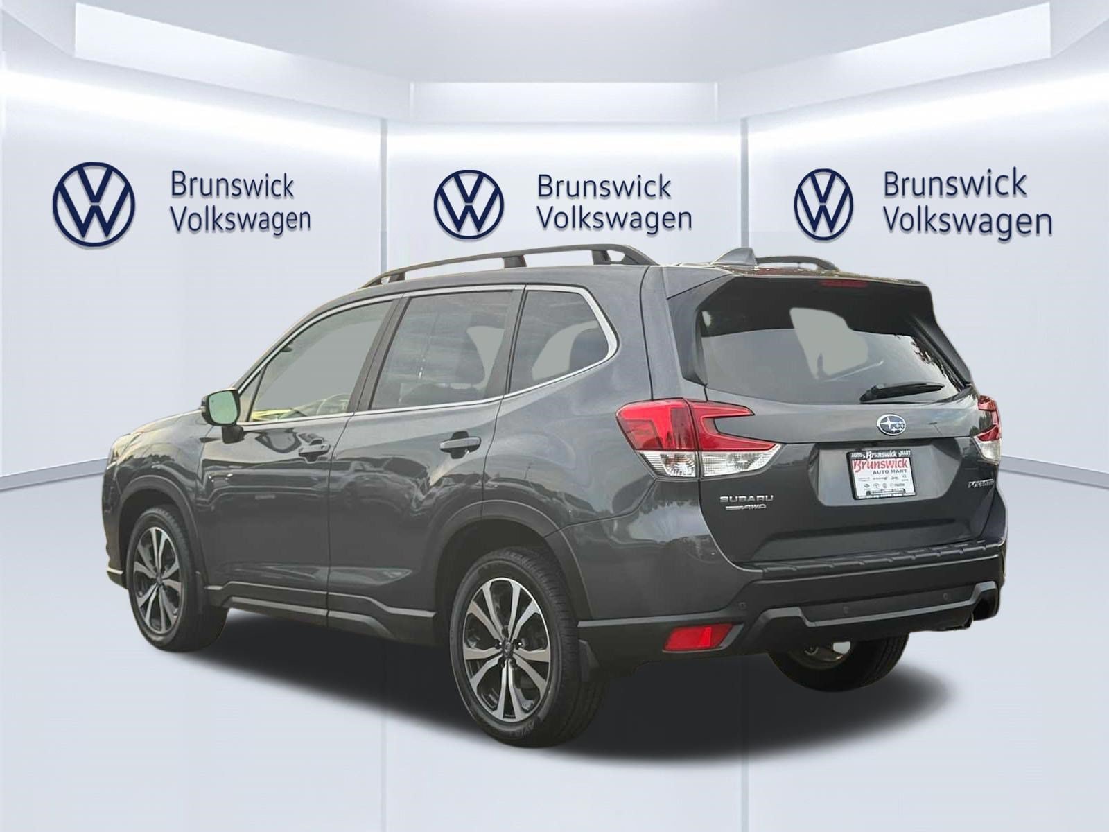 Certified 2023 Subaru Forester Limited w/ Popular Package #2 AWD/4WD image 6