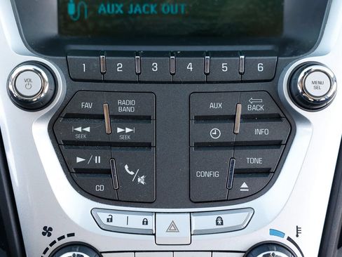 Used 2013 Chevrolet Equinox LS FWD image 40
