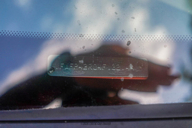 Used 2004 Ford Mustang Mach 1 RWD image 58