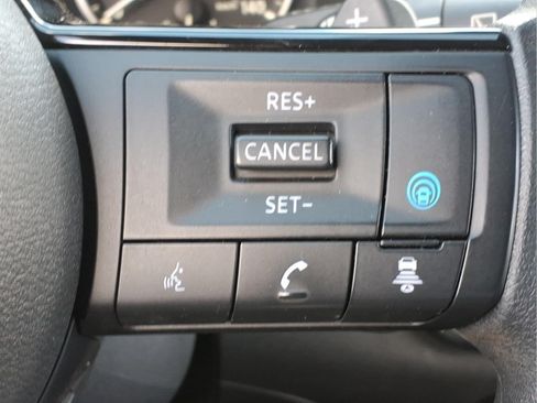 Certified 2023 Nissan Rogue SV AWD/4WD image 25