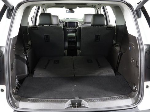 Used 2020 GMC Acadia AT4 w/ Driver Alert Package II AWD/4WD image 24