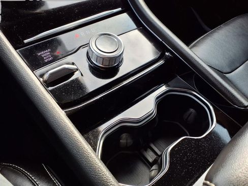 Used 2023 Jeep Grand Cherokee L Limited w/ Rear Seat Video Group I image 11