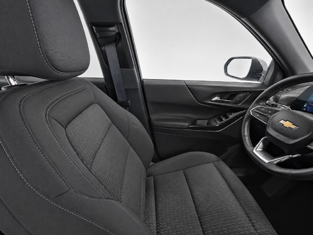 Certified 2026 Chevrolet Equinox LT AWD/4WD image 15
