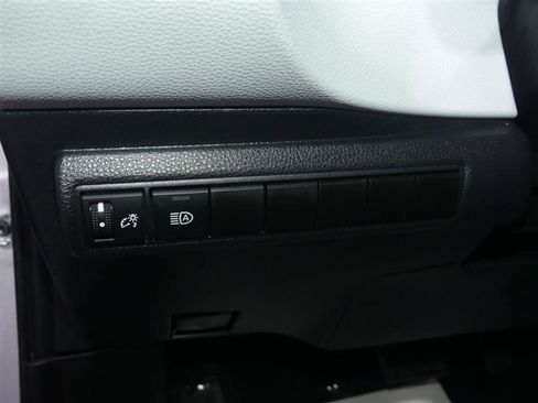 Used 2024 Toyota Corolla SE FWD image 28