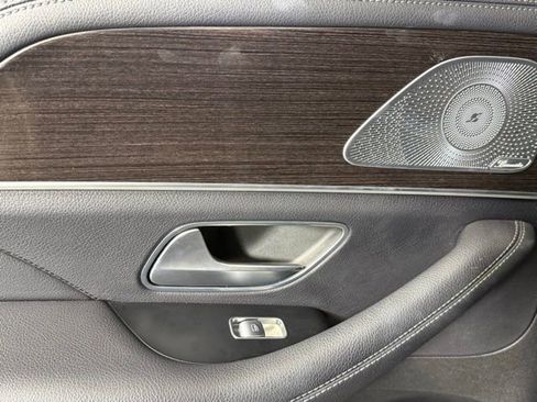 Used 2020 Mercedes-Benz GLE 350 4MATIC image 45