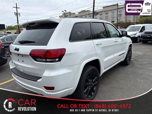 Used 2021 Jeep Grand Cherokee Laredo X AWD/4WD image 6