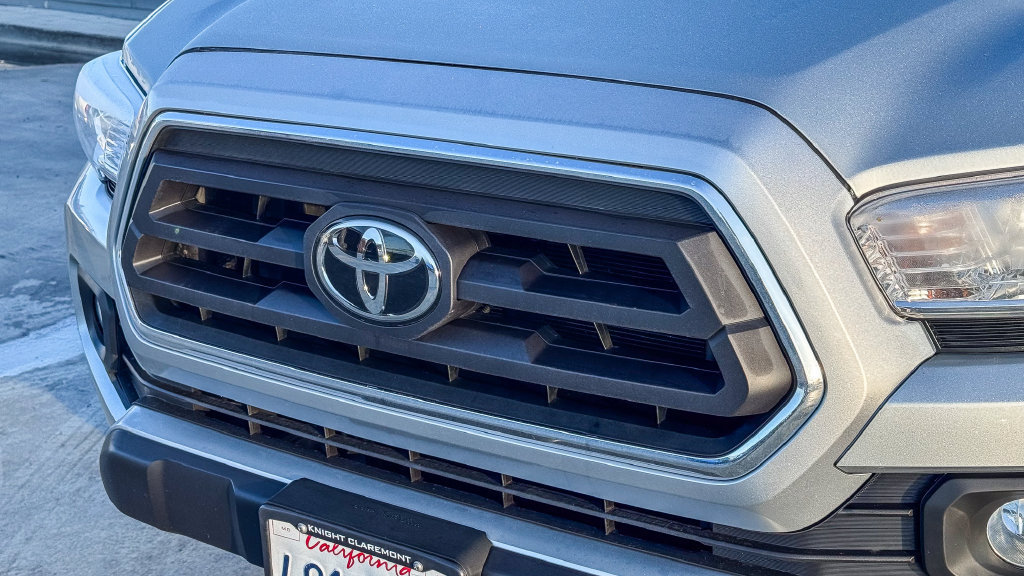Used 2023 Toyota Tacoma SR5 w/ Black Out Package (TMS) RWD image 6