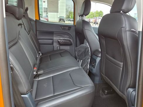 New 2026 Ford Maverick Lariat w/ Black Appearance Package image 13