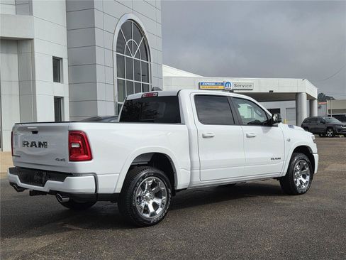 New 2026 RAM 1500 Big Horn AWD/4WD image 5