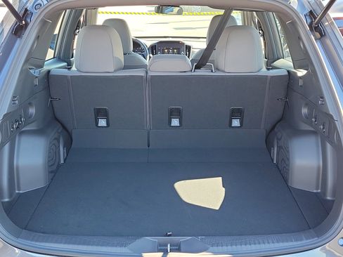 Certified 2025 Subaru Forester image 12