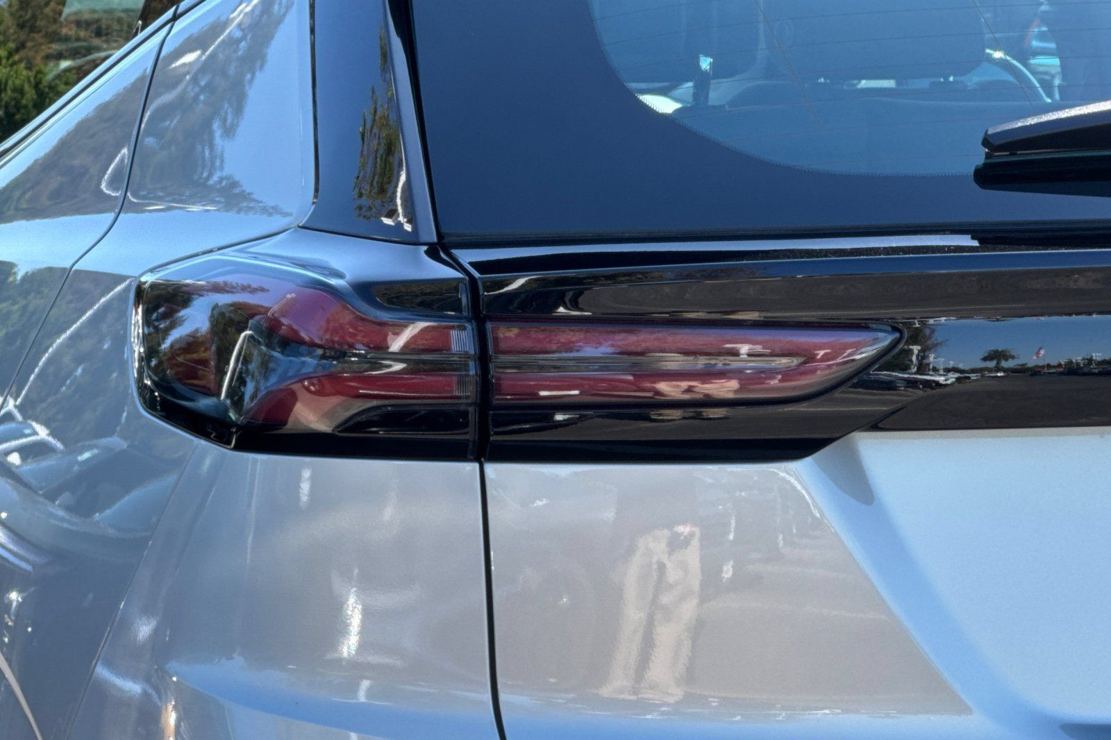 Used 2023 Chevrolet Bolt EUV LT w/ Driver Confidence Package FWD image 46
