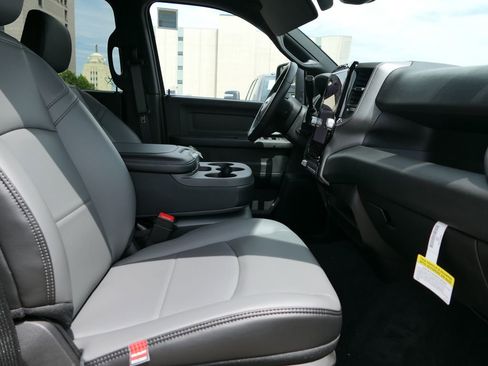 New 2026 RAM 3500 Tradesman AWD/4WD image 25