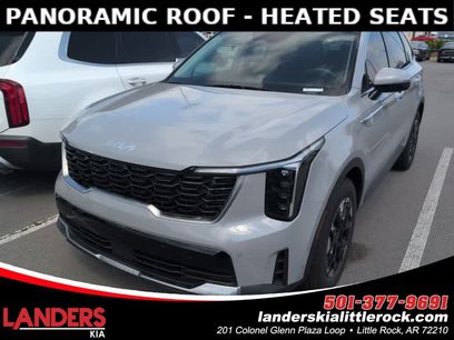 Used 2025 Kia Sorento S w/ Panoramic Sunroof Package