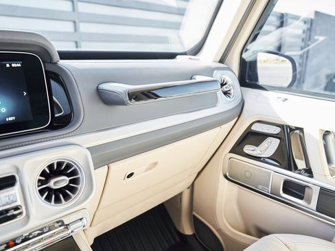 Used 2025 Mercedes-Benz G 63 AMG 4MATIC image 90