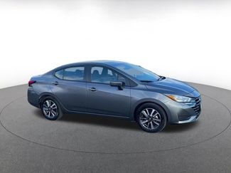 Used 2025 Nissan Versa SV FWD video 2
