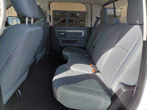 Used 2016 RAM 2500 SLT image 10