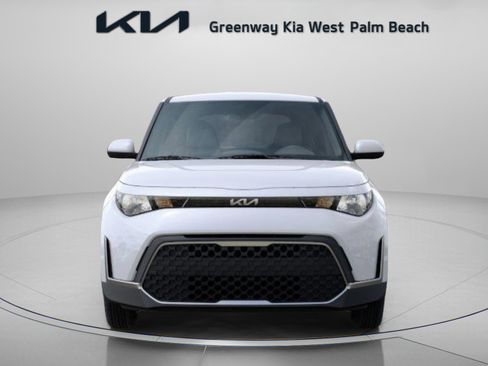 New 2025 Kia Soul LX image 2