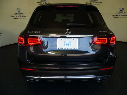 Used 2020 Mercedes-Benz GLC 300 4MATIC image 9