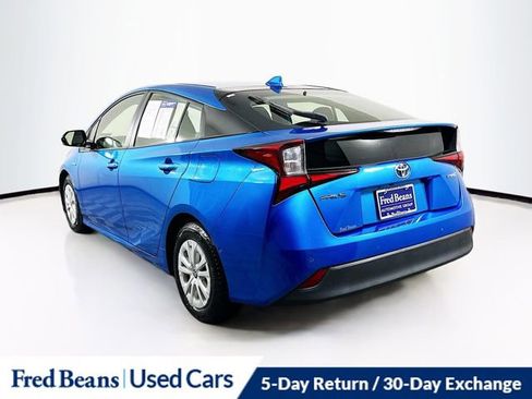 Used 2019 Toyota Prius LE image 5