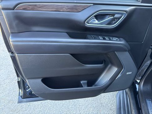 Used 2021 Chevrolet Tahoe LT AWD/4WD image 10