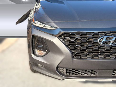 Used 2019 Hyundai Santa Fe FWD image 11