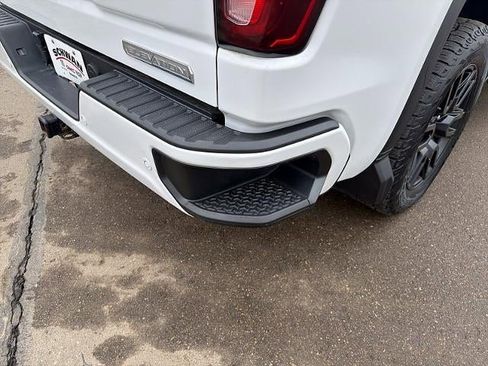 Used 2022 GMC Sierra 1500 Elevation w/ Elevation Premium Package image 14