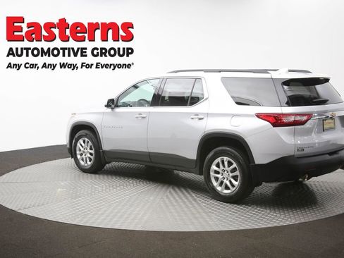 Used 2020 Chevrolet Traverse LT FWD image 65