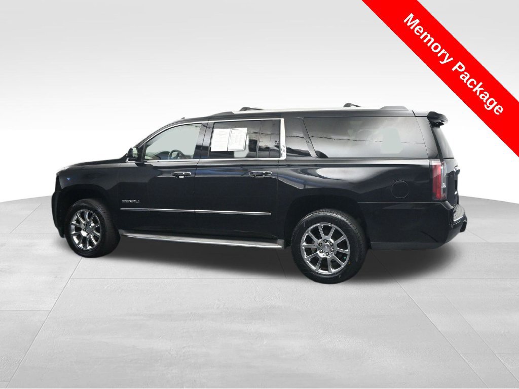 Used 2015 GMC Yukon XL Denali w/ Touring Package RWD image 3