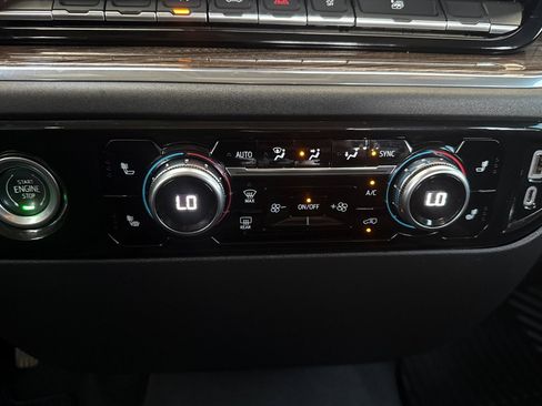 Used 2022 GMC Sierra 1500 Elevation AWD/4WD image 26